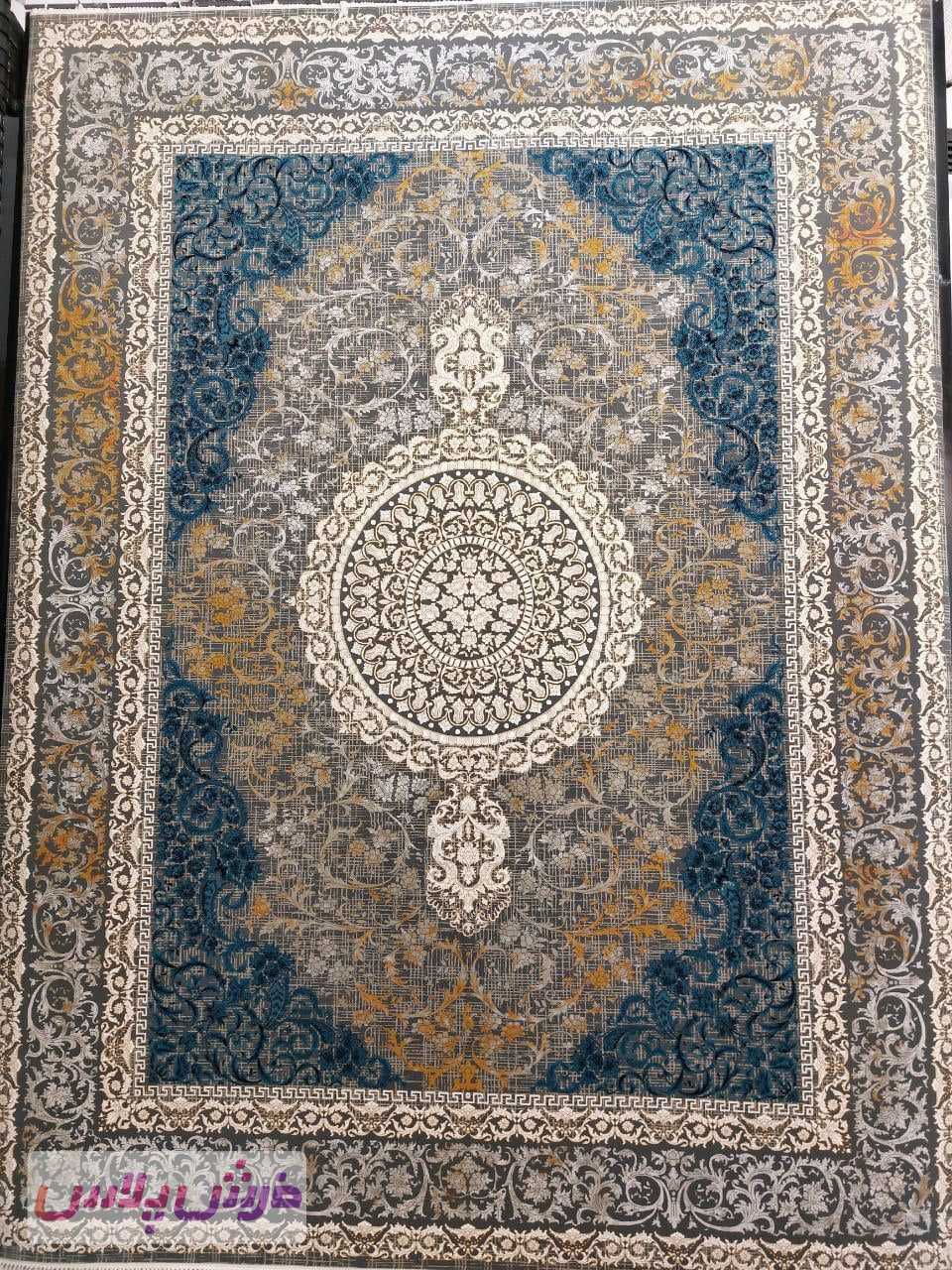 فرش 700 شانه وینتیج نقشه ورساچه زمینه دودی