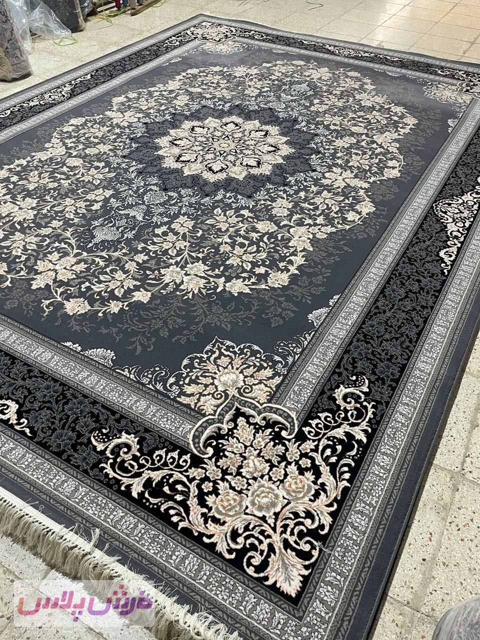 فرش 700 شانه نقشه مهریس زمینه دودی – پلی استر